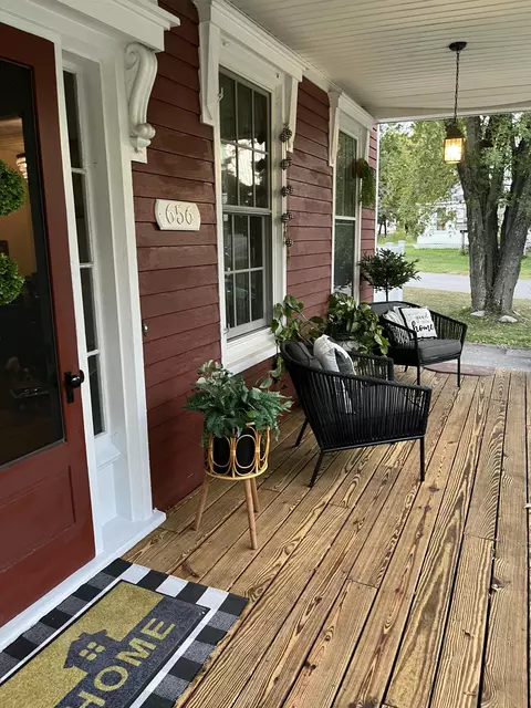 Exterior - 656 S Main St, Brewer, ME 04412 photo 3 of 6