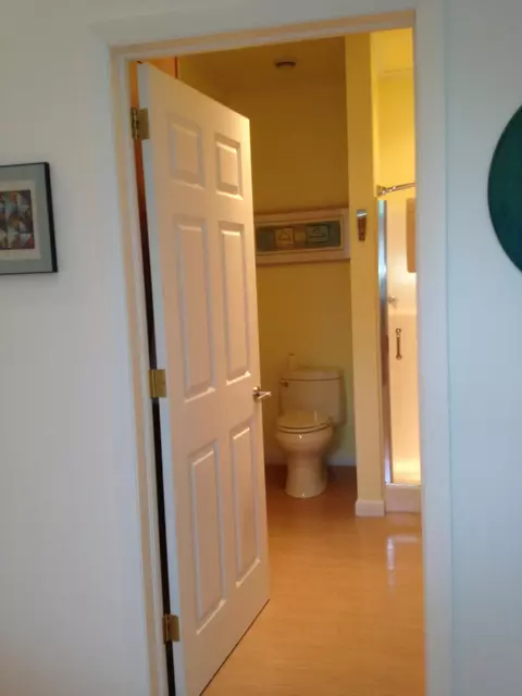 Bath - 88 Baker Rd, Freeport, ME 04032 photo 6 of 6
