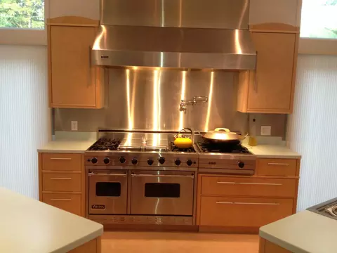 Kitchen - 88 Baker Rd, Freeport, ME 04032 photo 2 of 7