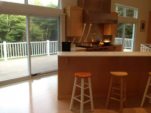 Kitchen - 88 Baker Rd, Freeport, ME 04032 photo 4 of 7