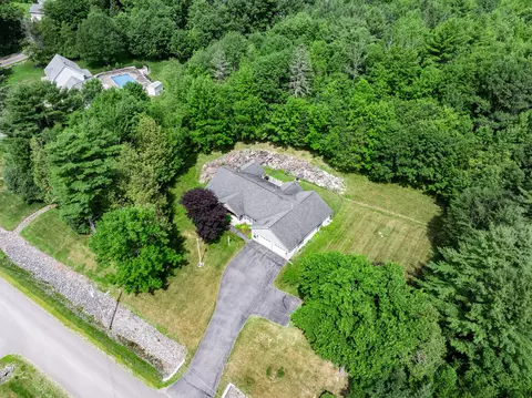 15 Stetson Dr, Hampden, ME 04444