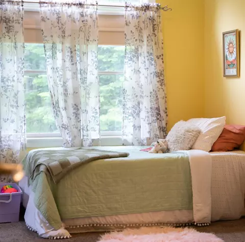 Bedroom - 18 Mill Island Rd, Arrowsic, ME 04530 photo 3 of 8