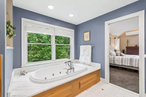 Bath - 18 Mill Island Rd, Arrowsic, ME 04530 photo 5 of 7