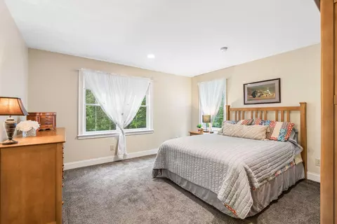 Bedroom - 18 Mill Island Rd, Arrowsic, ME 04530 photo 5 of 8