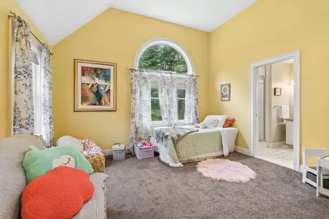 Bedroom - 18 Mill Island Rd, Arrowsic, ME 04530 photo 1 of 8