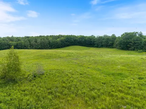252829 Wildlife Dr, Gorham, ME 04038 photo 8