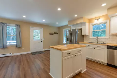 92 Plains Rd, Harrison, ME 04040 photo 6