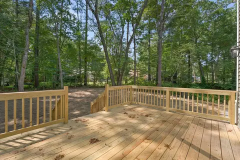 Exterior - 37 Shore Rd, Windham, ME 04062 photo 2 of 4