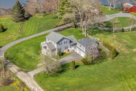 7 Hodgdon Ln, Boothbay, ME 04537