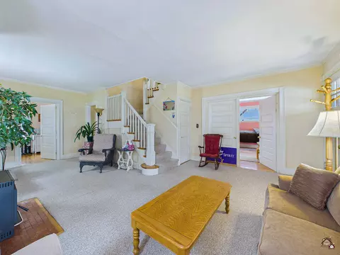 Living - 89 Western Ave, Augusta, ME 04330 photo 1 of 4