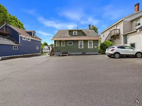Exterior - 89 Western Ave, Augusta, ME 04330 photo 5 of 8
