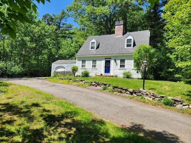 78 Old County Rd, Damariscotta, ME 04543