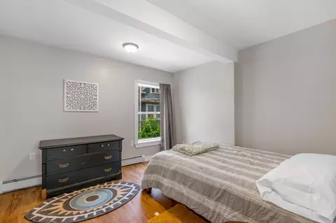 Bedroom - 92 State St, Brewer, ME 04412 photo 1 of 10