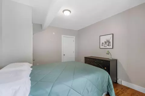 Bedroom - 92 State St, Brewer, ME 04412 photo 5 of 10