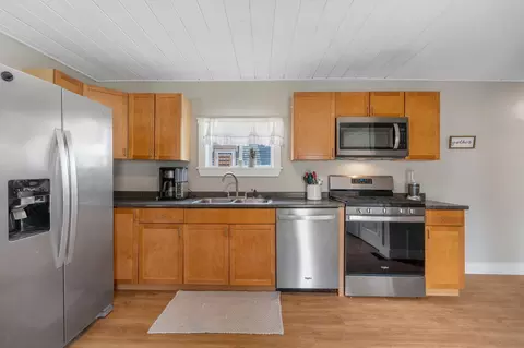 Kitchen - 92 State St, Brewer, ME 04412 photo 5 of 6