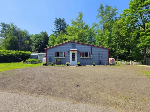 406 Depot St, Wilton, ME 04294