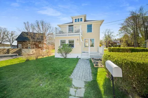 45 Centennial St, Portland, ME 04108