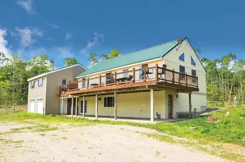 39 Lobo Ln, West Gardiner, ME 04345