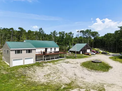 39 Lobo Ln, West Gardiner, ME 04345