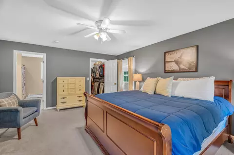 Bedroom - 4 Rosebud Ln, Brewer, ME 04412 photo 2 of 10