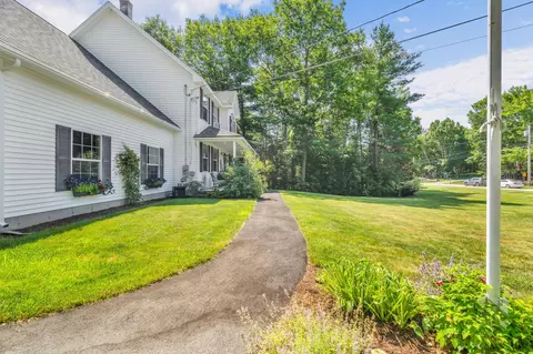 Exterior - 4 Rosebud Ln, Brewer, ME 04412 photo 9 of 18