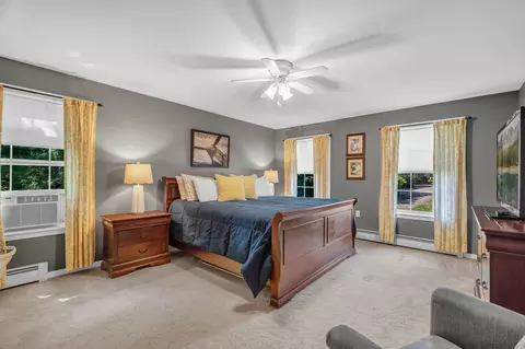 Bedroom - 4 Rosebud Ln, Brewer, ME 04412 photo 1 of 10