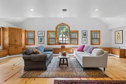Living - 3 Fox Run, Kennebunk, ME 04043 photo 9 of 10