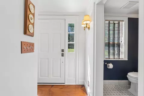 Entry Way - 3 Fox Run, Kennebunk, ME 04043 photo 4 of 13