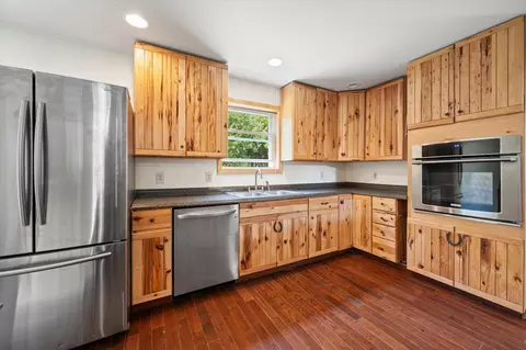 Kitchen - 18 Werner Way, Hermon, ME 04401 photo 2 of 5