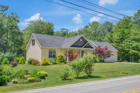 113 Sea Rd, Kennebunk, ME 04043