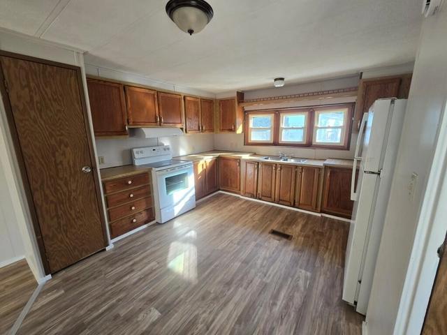 15 Sweet Fern Dr, Greenbush, ME 04418