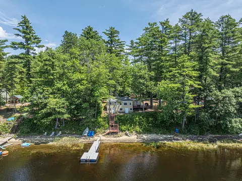 136 Hogan Pond Ln, Oxford, ME 04270