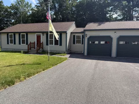 41 Stockman Ave, Saco, ME 04072