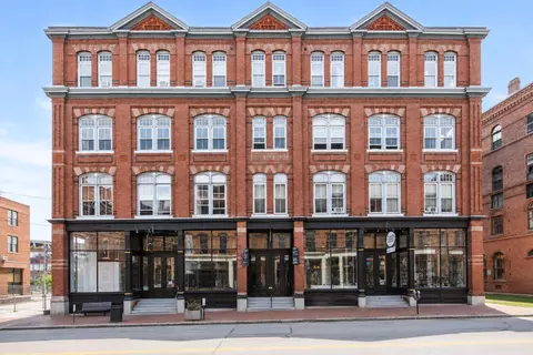 150 Middle St #4J, Portland, ME 04101