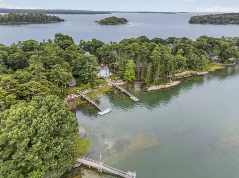 View/Area - 14 Merganser Way, Freeport, ME 04032 photo 2 of 17