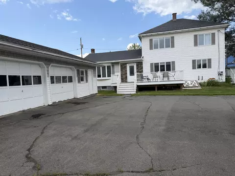 12 Pulcifur Rd, Mapleton, ME 04757 photo 3