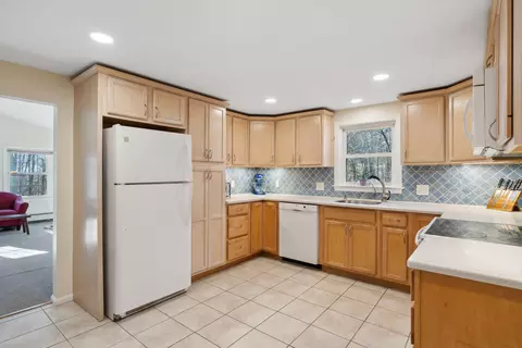 8 Dutton Hill Rd, Windham, ME 04062 photo 7