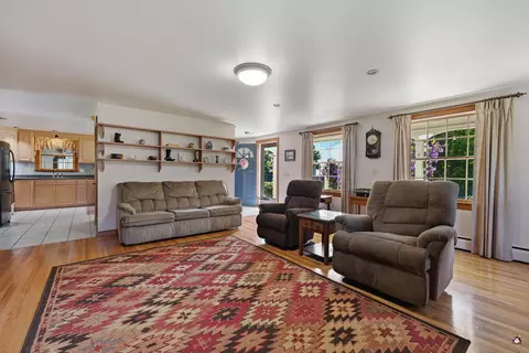24 Smith St, Augusta, ME 04330 photo 6