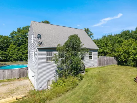 7 Mancini Rd, Windham, ME 04062 photo 2