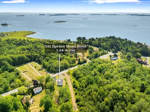 531 Spruce Head Rd, South Thomaston, ME 04858