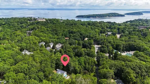 5 Devon Rd, Bar Harbor, ME 04609