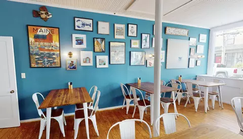 Dining - 49 Main, Vinalhaven, ME 04863 photo 2 of 10