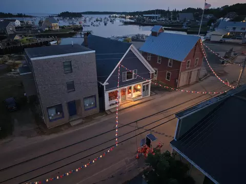 View/Area - 49 Main, Vinalhaven, ME 04863 photo 3 of 3