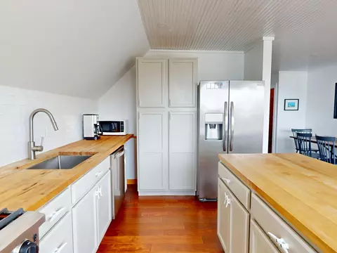 Kitchen - 49 Main, Vinalhaven, ME 04863 photo 4 of 7