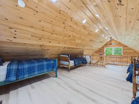 Bedroom - 5 Forest Ln, Rangeley, ME 04970 photo 9 of 9