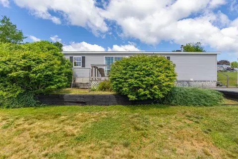 18 Riverside Ter, Sidney, ME 04330 photo 6