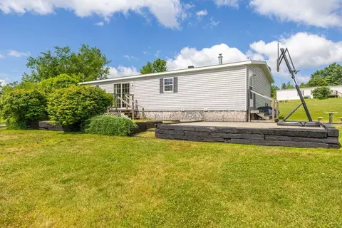 18 Riverside Ter, Sidney, ME 04330 photo 5