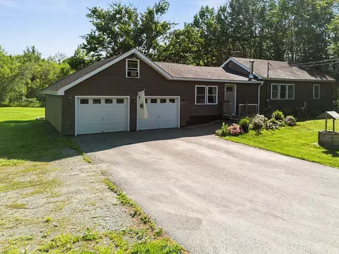 265 Phillips Corner Rd, Pittsfield, ME 04967