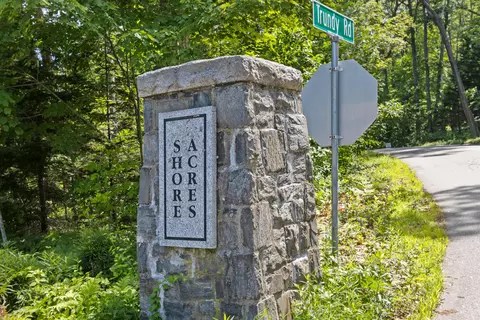 2 Wabun Rd, Cape Elizabeth, ME 04107