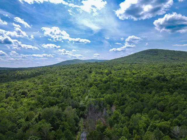 7 Hennessey Road, Industry, ME 04938
